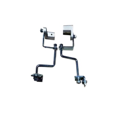 Par de dobradiças metálicas prateadas angulares para montagem