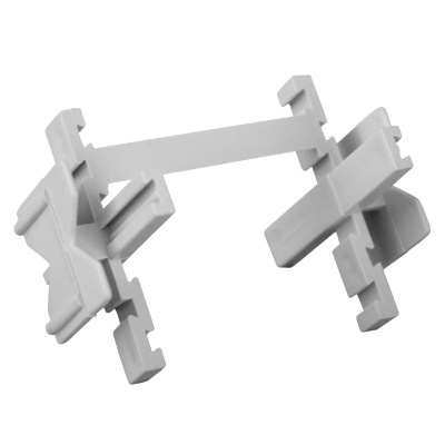 Peça plástica cinzenta clara com apoios e encaixes rectangulares