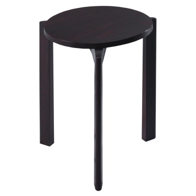 Mesa pequena redonda castanho-escuro com três pernas de madeira