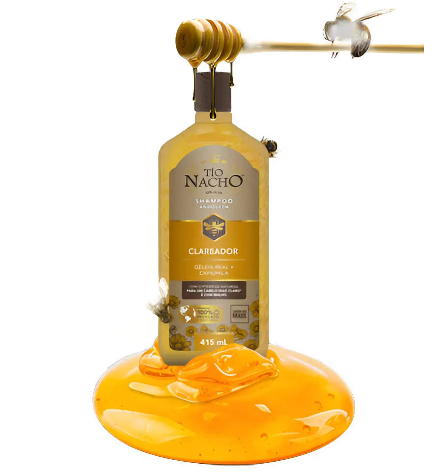 Frasco de champô Tio Nacho com 415 ml sobre líquido alaranjado tipo mel com abelhas
