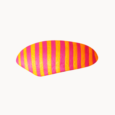 Almofada oval com riscas rosas e laranja