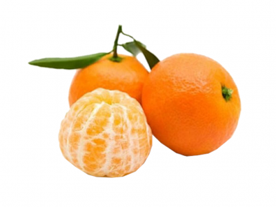 Três tangerinas, duas com casca laranja e uma descascada
