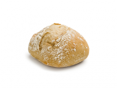 Pão redondo dourado com crosta branca sobre fundo branco