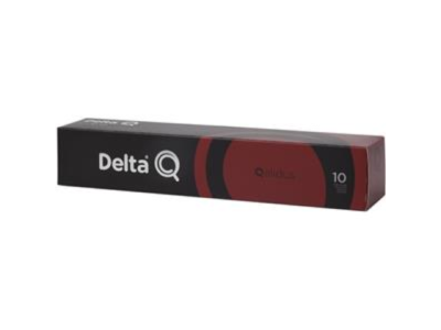 Embalagem de cápsulas de café Delta Q preta e vermelha com texto branco
