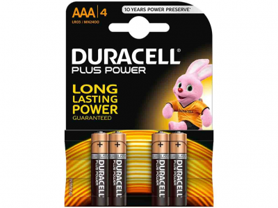Pacote de 4 pilhas AAA Duracell Plus Power com embalagem preta e cobre e coelho mascote