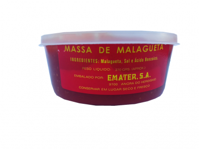 Recipiente vermelho com Massa de Malagueta e etiqueta com texto amarelo e vermelho