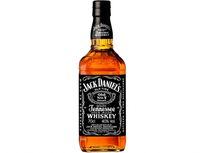 Garrafa de whisky Jack Daniel's Old No. 7 com rótulo preto