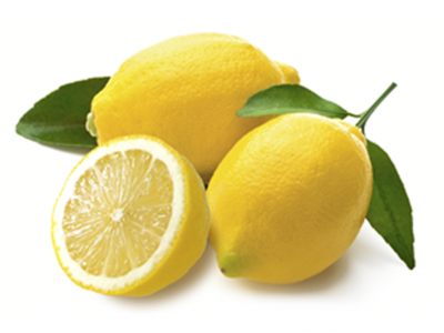 Três limões amarelos com folhas verdes em fundo branco