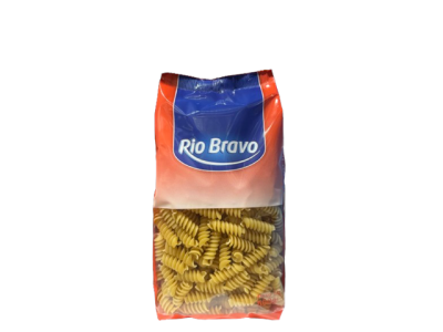 Pacote de massa fusilli da marca Rio Bravo com embalagem azul e vermelha