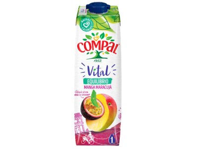 Pacote Compal Vital Equilíbrio Manga Maracujá com tampa azul e imagens de frutas