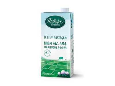 Caixa de leite Milhafre das Lezírias meio-gordo com design verde e branco