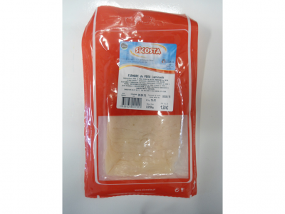 Embalagem vermelha e transparente de fatias de peixe laminado da marca SICOSTA