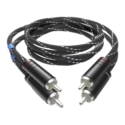 Cabo de áudio preto com conectores RCA