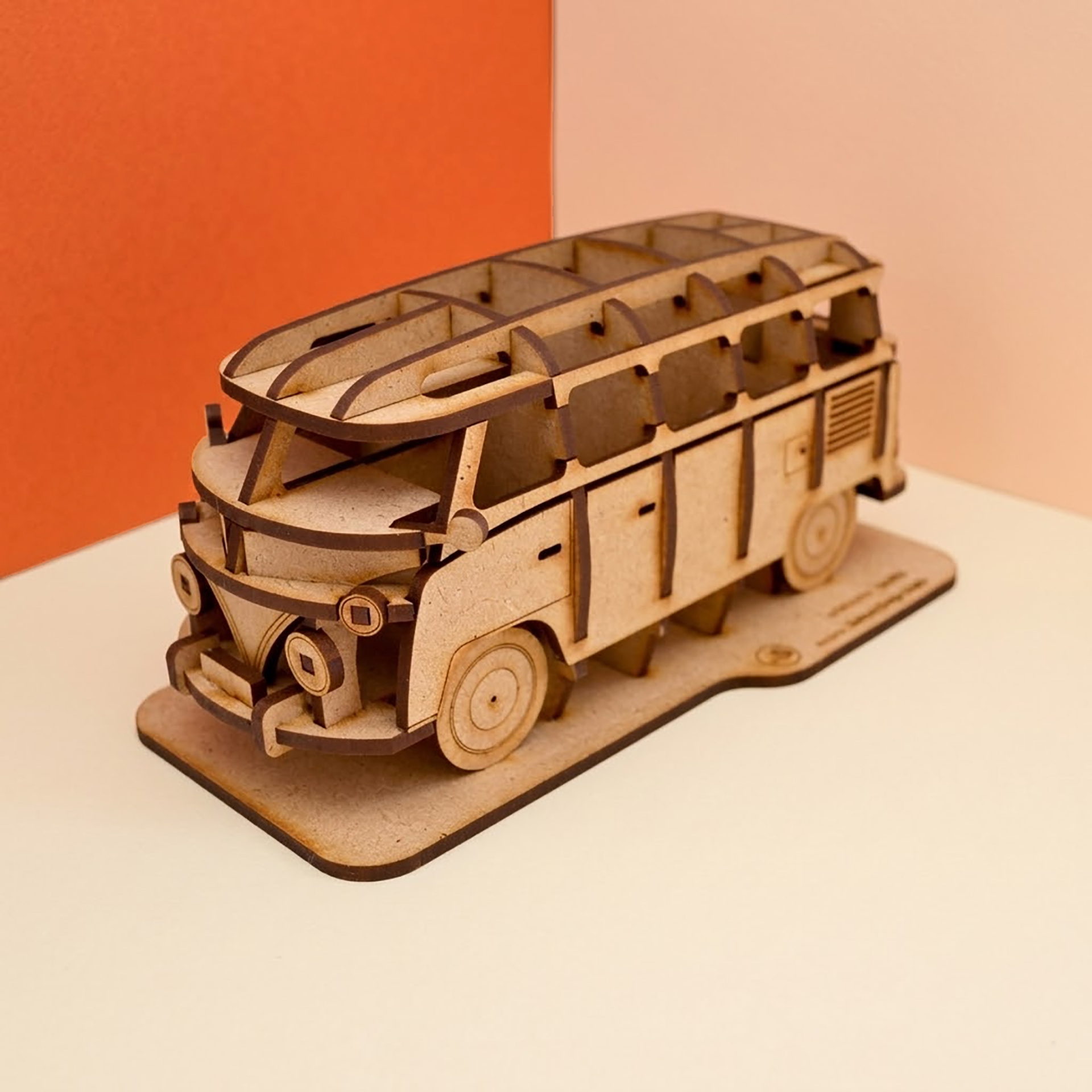 3D Classic Collection -NRº6 Modelo de autocarro de madeira desdobrável em tons naturais