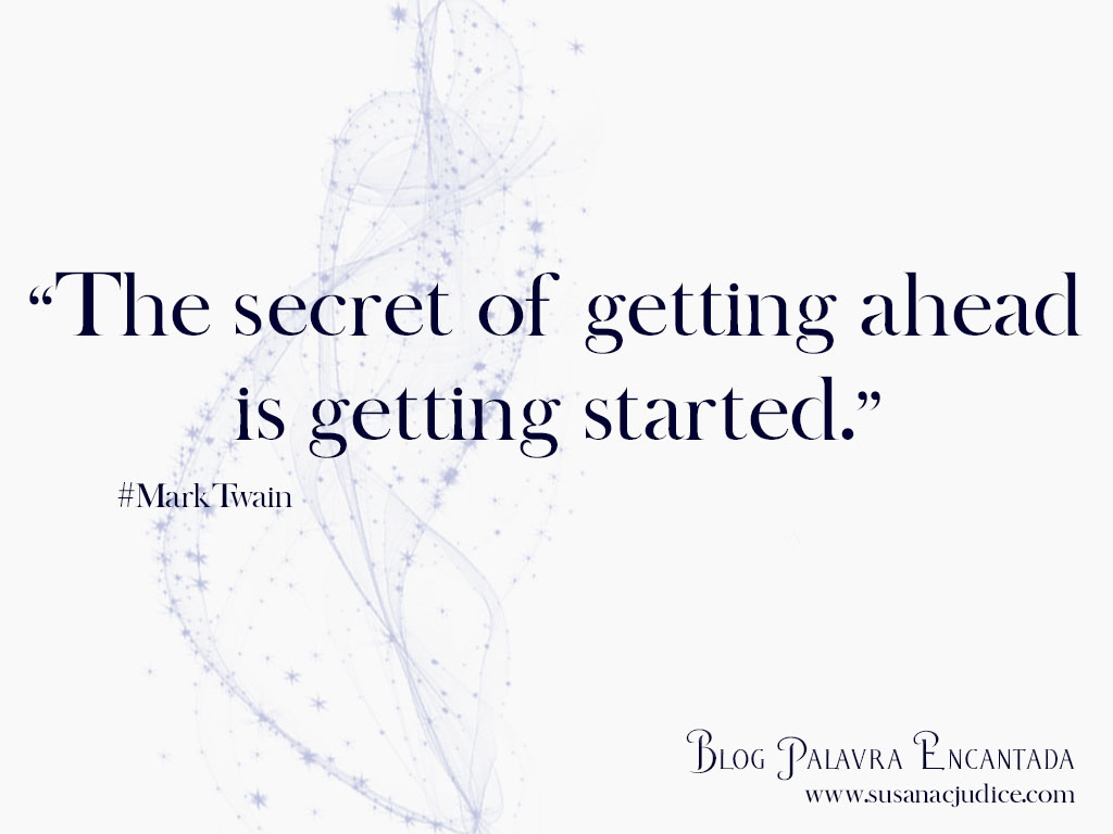 Imagem com citação motivacional em inglês sobre fundo branco e elementos decorativos azuis