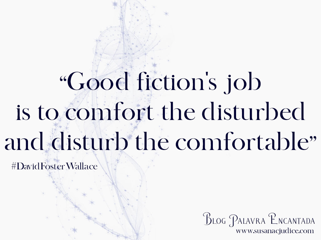 Citação em inglês sobre ficção com fundo branco e padrão decorativo discreto