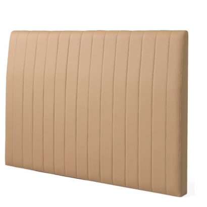 Cabeceira de cama em pele sintética bege com costuras verticais.