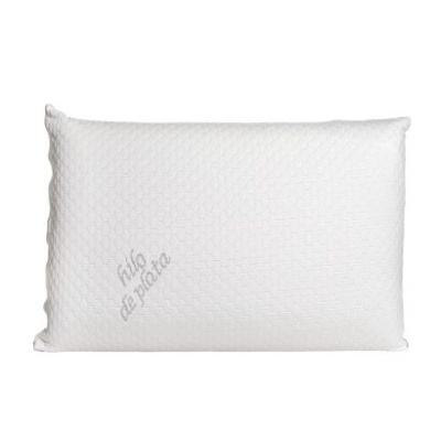 Almofada branca com texto bordado 'hilo de plata'