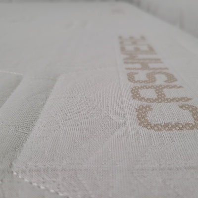 Sweet&#x20;Dreams&#x20;Colch&#x00E3;o&#x20;Viscoel&#x00E1;stico&#x20;Sleep&#x20;Charm