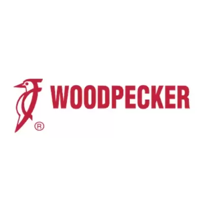 Logótipo WOODPECKER com desenho de pica-pau vermelho