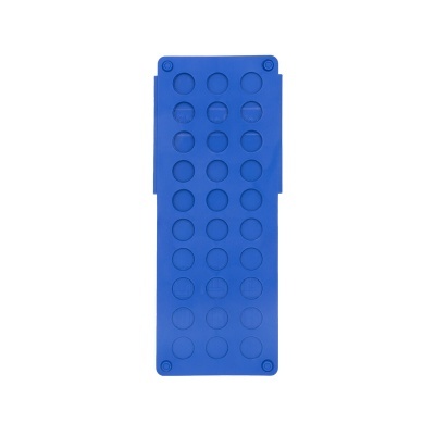Caixa azul com 24 cavidades redondas para armazenamento