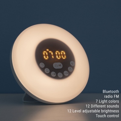 Relógio digital com luz circular e funcões indicadas