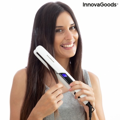 Mulher a alisar cabelo com alisador InnovaGoods branco e preto