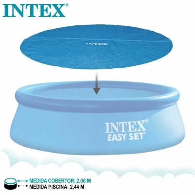 Piscina insuflável azul claro com cobertor azul da marca INTEX.