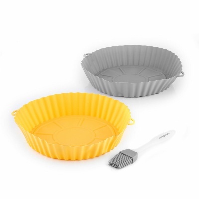 Moldes ovais de silicone amarelo e cinzento com pincel de silicone branco e cinzento