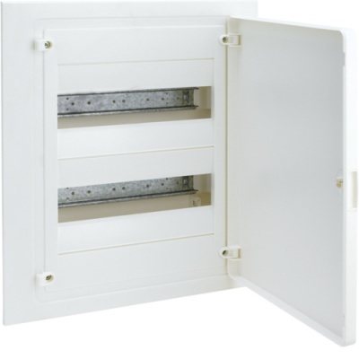 Armário para quadro elétrico branco com porta aberta e duas filas metálicas internas.