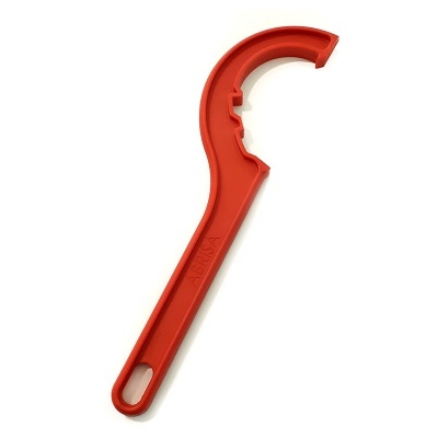 Chave inglesa de plástico vermelho com parte curva e cabo longo