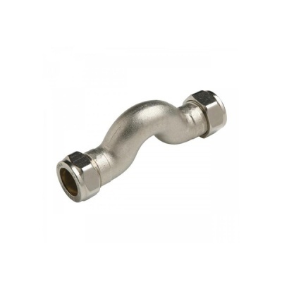 Conector metálico curvado prateado com extremidades roscadas