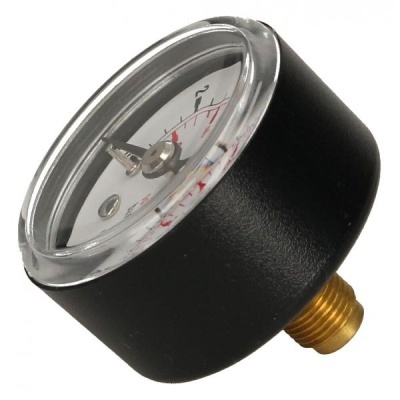 Manómetro preto com vidro transparente e conexão dourada