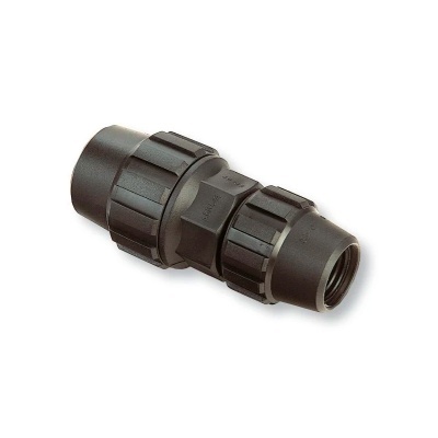 Conector plástico preto para tubos