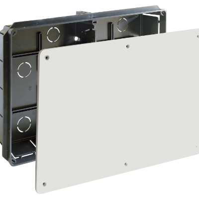 Caixa elétrica preta e branca, retangular, com tampa plana e parafusos visíveis