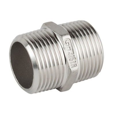 Encaixe metálico prateado com rosca dupla e inscrição GT 15BAR