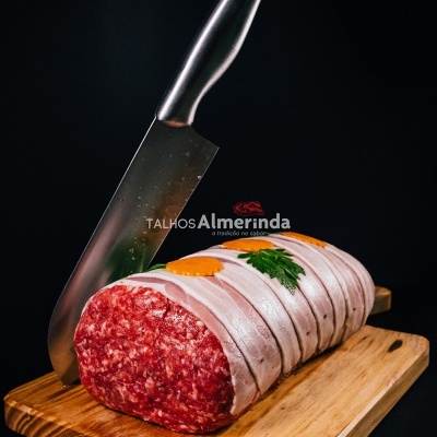 https://www.talhos-almerinda.pt/product/rolos-de-carne-picada-com-queijo-e-alheira