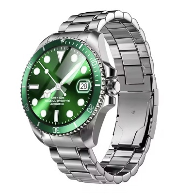 Relógio de pulso prateado com mostrador verde e bracelete em aço