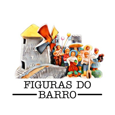 Figuras do barro com moinho e personagens coloridos
