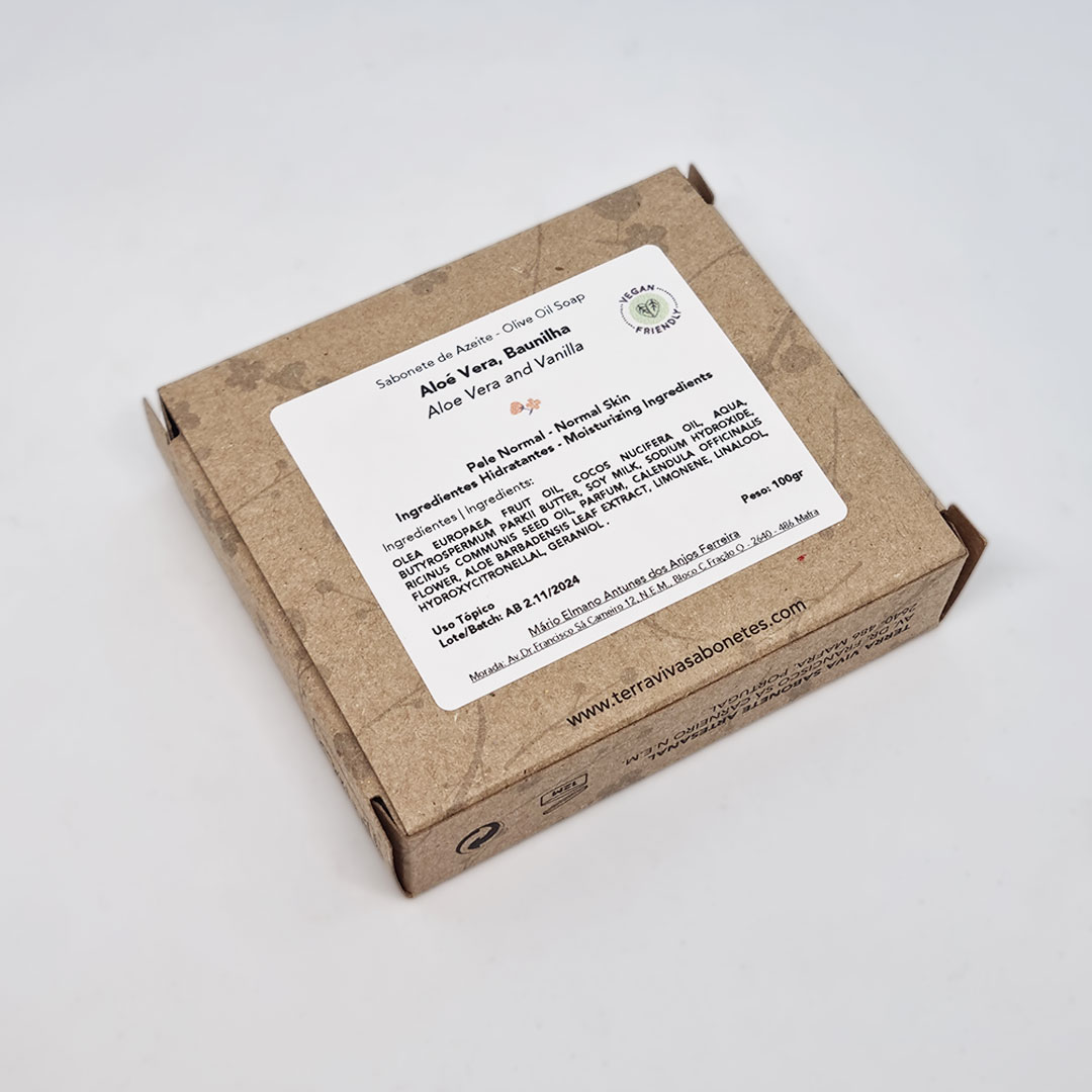 Sabonete de Aloé e Vera e Baunilha Caixa de sabonete artesanal em cartão reciclado com etiqueta branca e texto em português