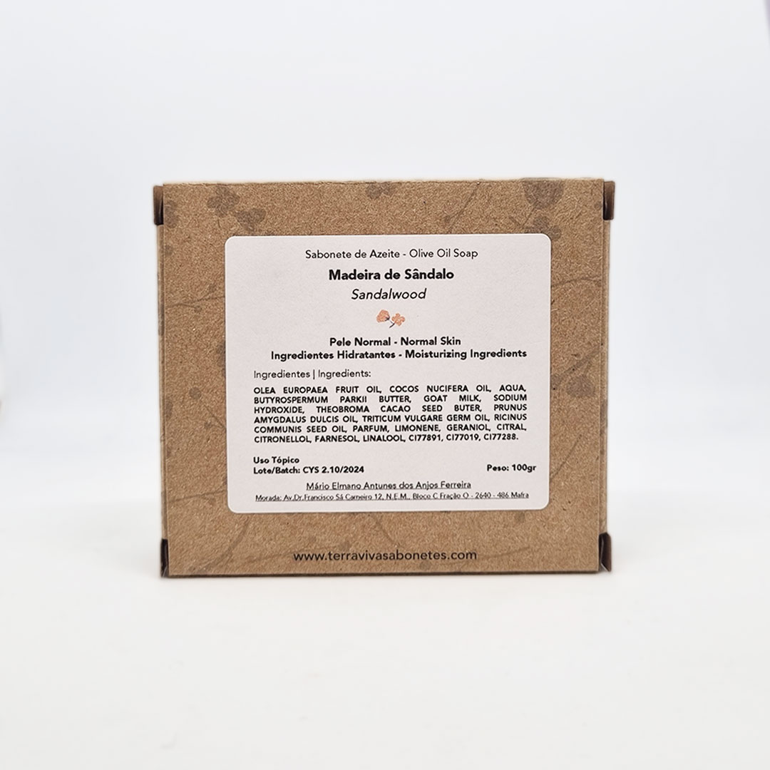 Sabonete de Madeira de Sândalo Caixa de sabonete de azeite com etiqueta branca e texto em português e inglês