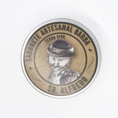 Lata redonda com rótulo de sabonete artesanal para barba com desenho de gato vestido