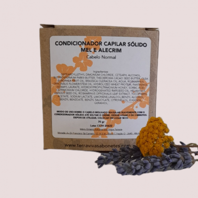 Embalagem de condicionador capilar sólido mel e alecrim com flores secas amarelas e roxas