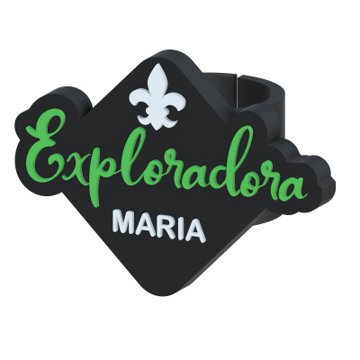 Anel preto com texto Exploradora em verde e MARIA em branco e símbolo branco
