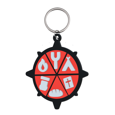 Porta-chaves com design de bússola, fundo vermelho e ícones brancos