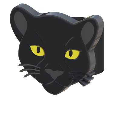 Anel de metal preto com cabeça de pantera e olhos amarelos