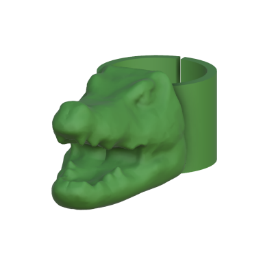 Anel verde com cabeça de crocodilo em relevo