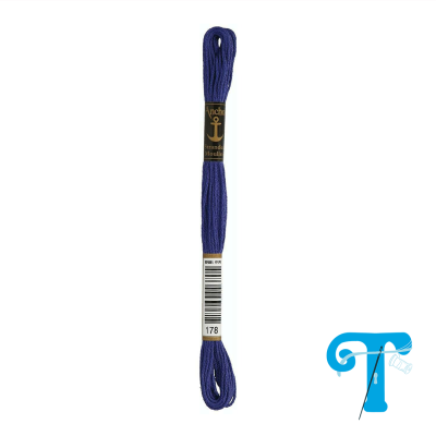 Skein de linha mouliné azul escuro com etiqueta Anchor e código 178