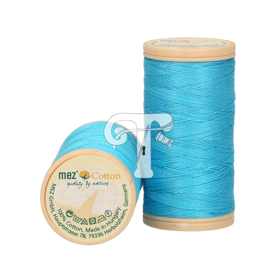 Dois carretéis de linha azul turquesa mez Cotton