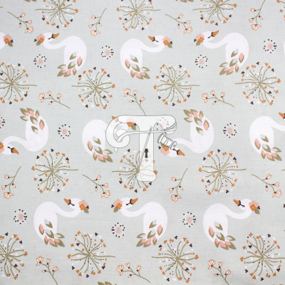 Tecido com padrão de cisnes brancos e flores em fundo cinza